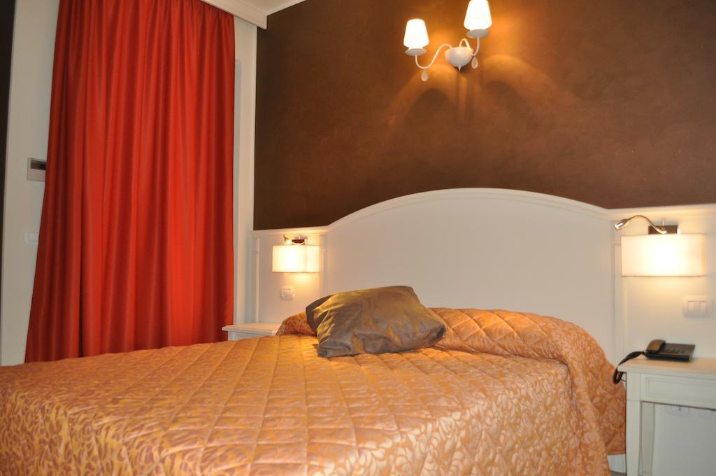 Hotel Centova Perugia Kamer foto