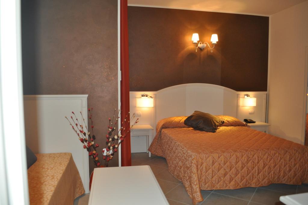 Hotel Centova Perugia Kamer foto